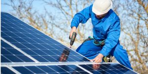 Installation Maintenance Panneaux Solaires Photovoltaïques à Domerat